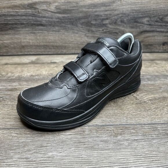 New Balance Black Women's Sneakers - Picture 9 of 11